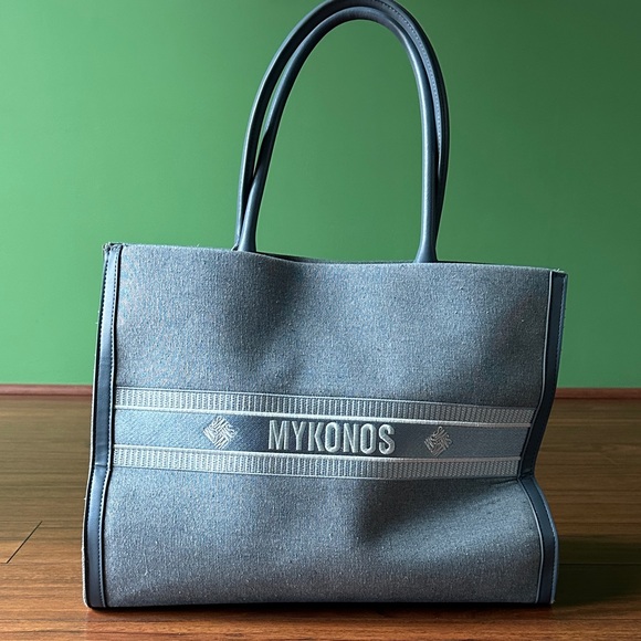 Steve Madden Handbags - 🟣🟣EUC Steve Madden Denim Blue “Mykonos”Tote Handbag🟣🟣